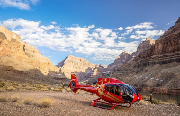 Papillon Helicopters: Grand Celebration